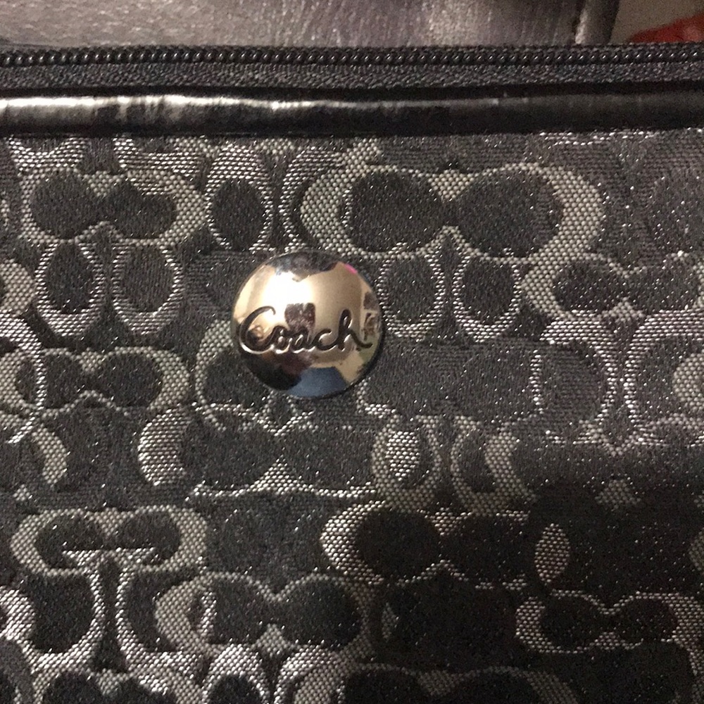 Coach Cosmetic Case/Catch all case - Picture 2 of 7